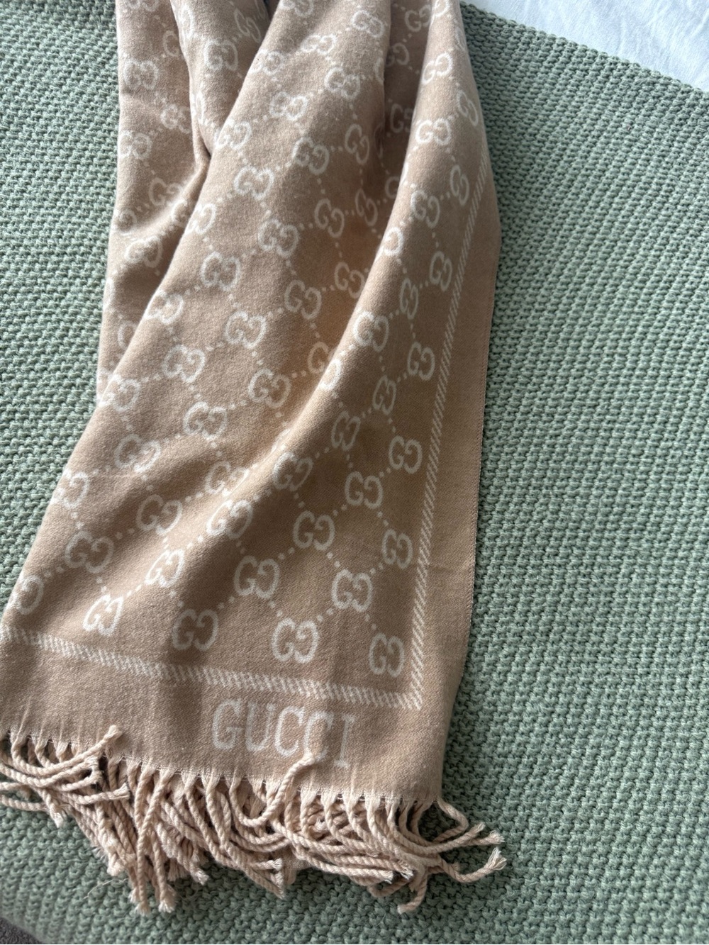 Inspired by scarf - Picture 4 of 4